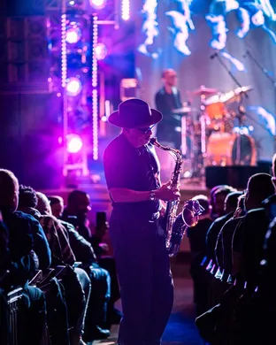 Kirk Whalum