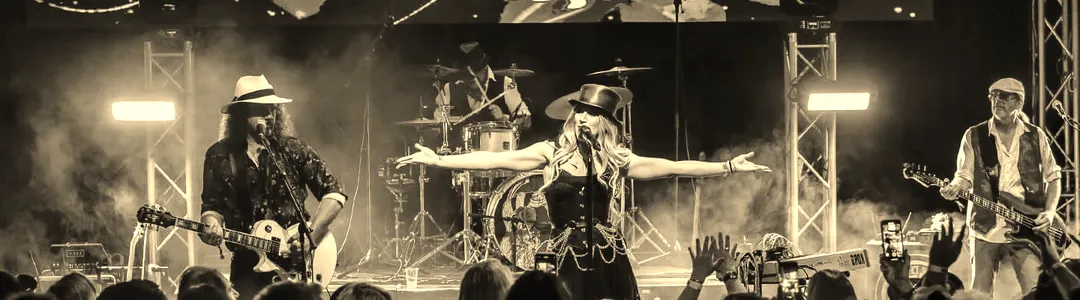 Twisted Gypsy - Fleetwood Mac Tribute